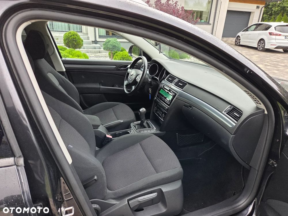 Skoda Superb 2.0 TDI Comfort - 22