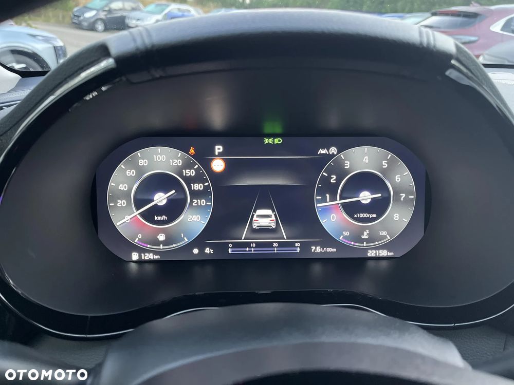 Kia XCeed 1.5 T-GDI Business Line DCT - 14