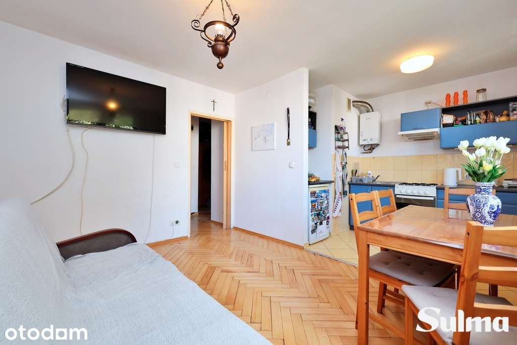 2 pokoje, 35 m², centrum, 3. piętro, umeblowane