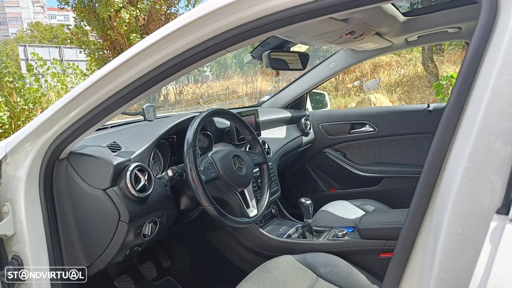 Mercedes-Benz GLA 200 (CDI) d Urban - 8