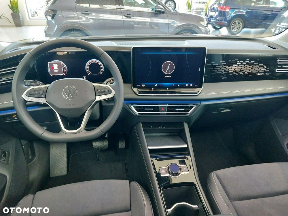Volkswagen Tiguan - 14