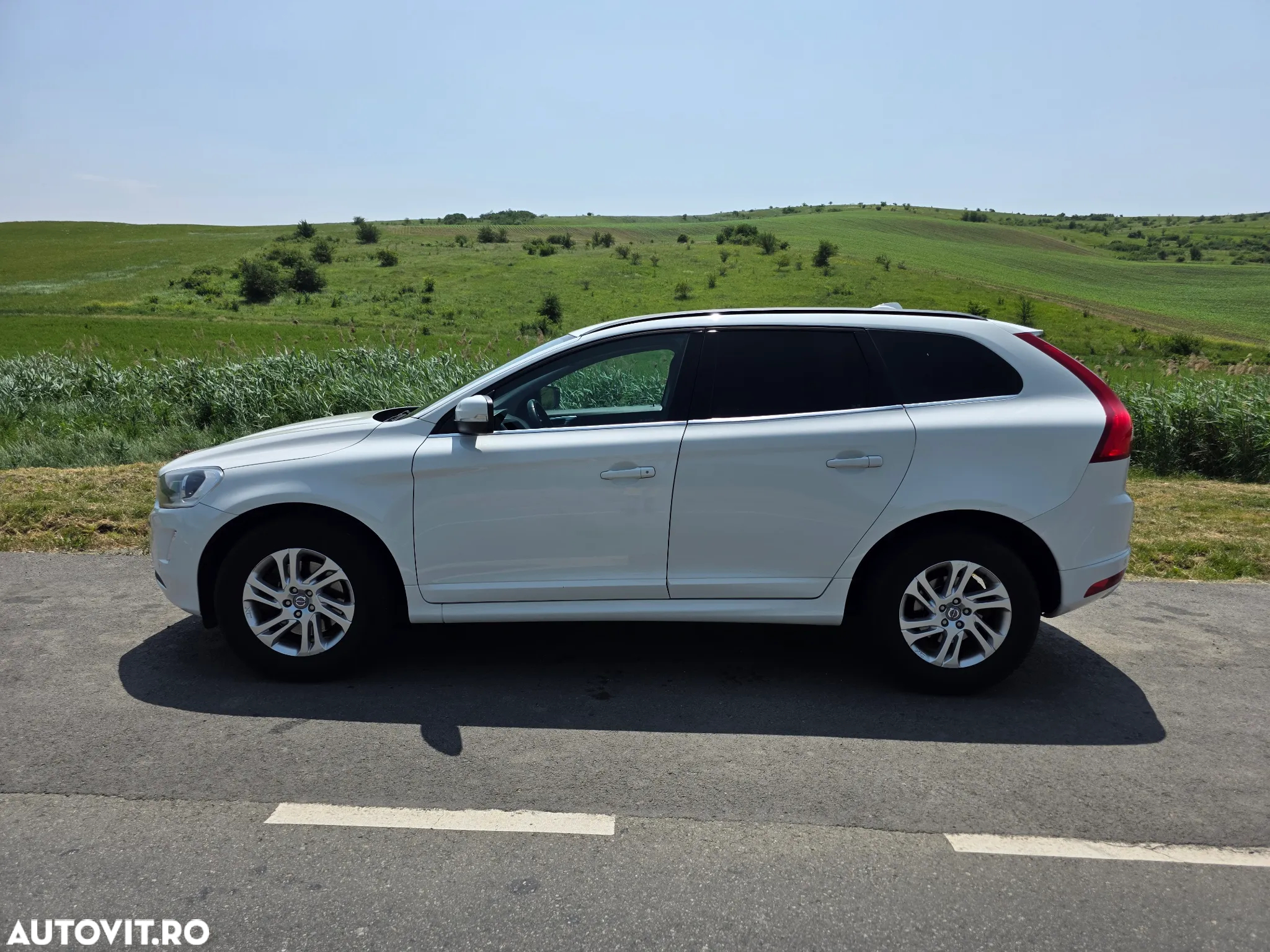 Volvo XC 60 D4 VEA Start-Stop Momentum - 4
