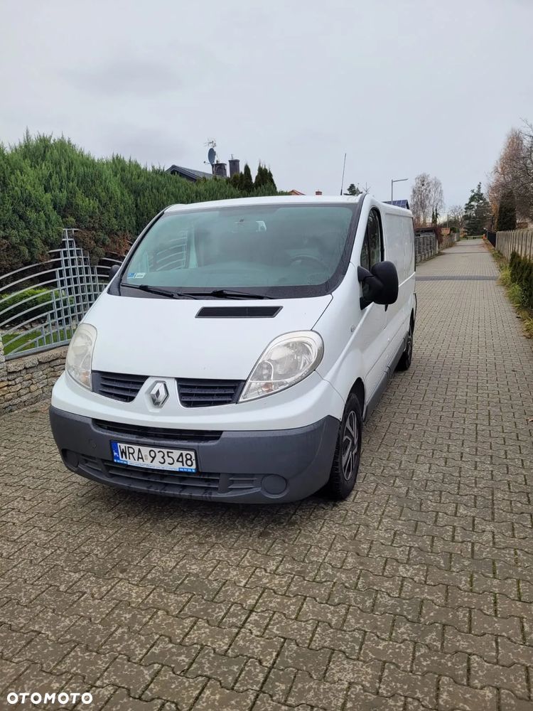 Renault Trafic - 8