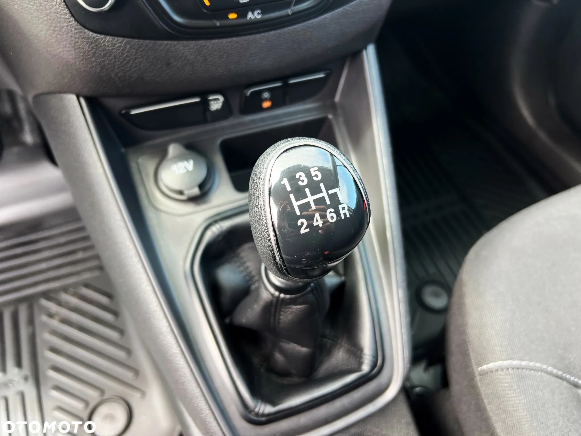 Ford Transit Courier Chłodnia/Izoterma 2021/2020 Salon PL, Jeden Właściciel - 18