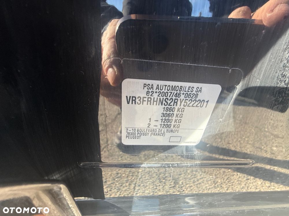 Peugeot 308 1.2 PureTech GPF Active Pack S&S EAT8 - 19