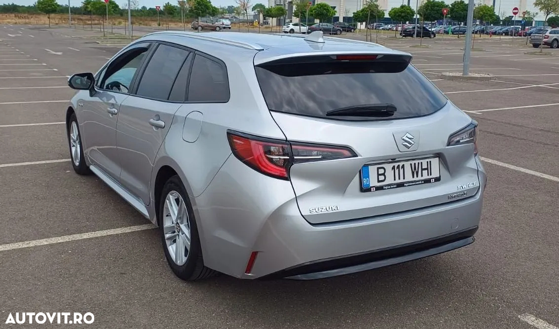 Suzuki Swace 1.8 E-CVT HEV Passion - 2