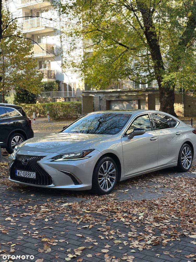 Lexus ES 300h Prestige - 5