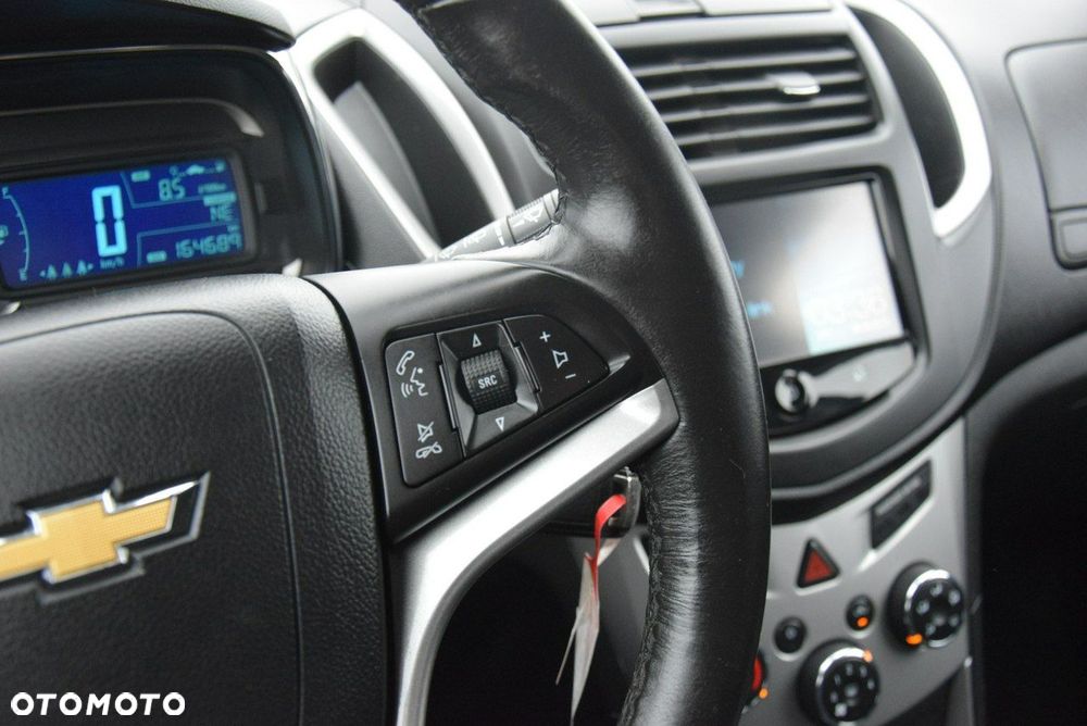 Chevrolet Trax 1.6 LT - 25