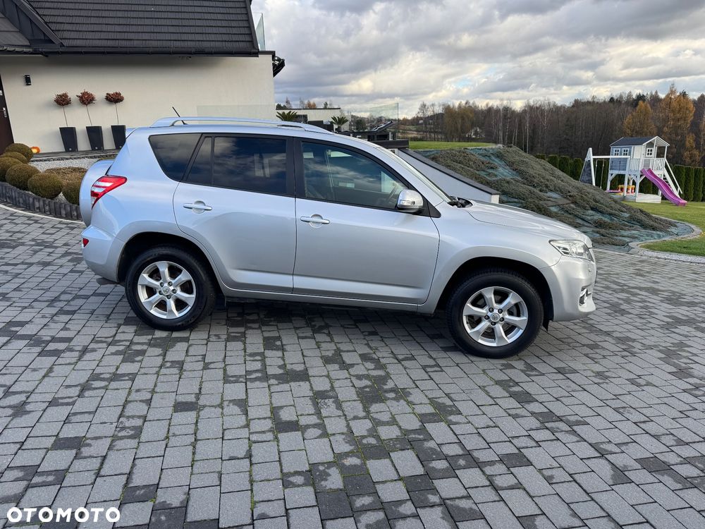 Toyota RAV4 2.2 D-4D Prestige - 15