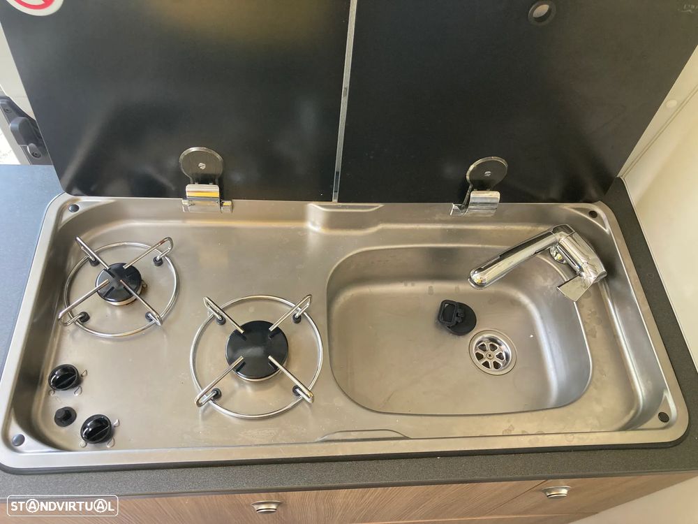 Adria Twin Twin Platinum 600 SPT - 23