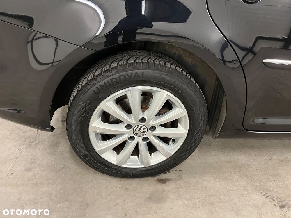 Volkswagen Touran 1.6 TDI DPF BlueMotion Technology Highline - 34