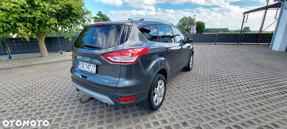Ford Kuga - 24