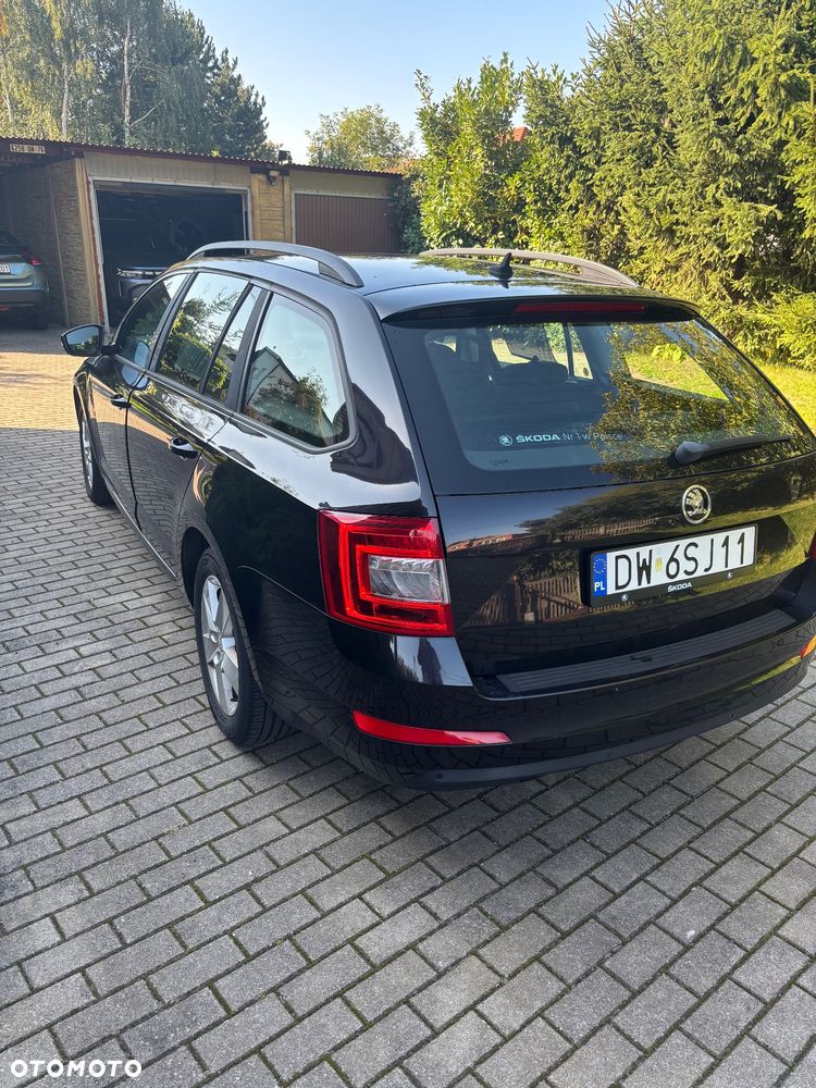 Skoda Octavia 2.0 TDI Style DSG - 10
