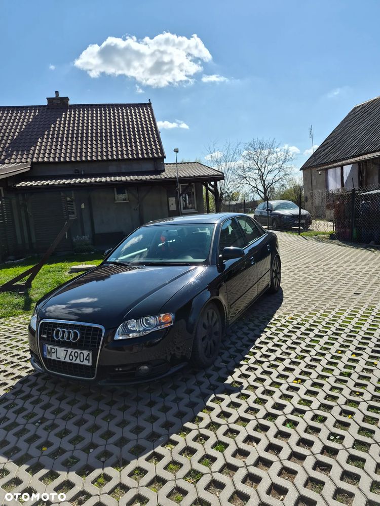Audi A4 Avant 2.0 TDI DPF Quattro - 1
