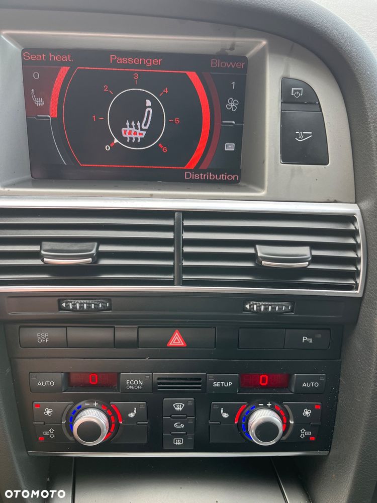 Audi A6 Avant 2.4 Quattro - 8