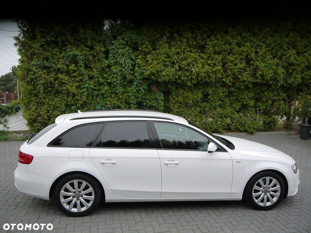 Audi A4 Avant - 11