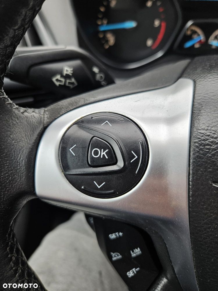Ford Kuga 2.0 TDCi 4x4 Trend - 29