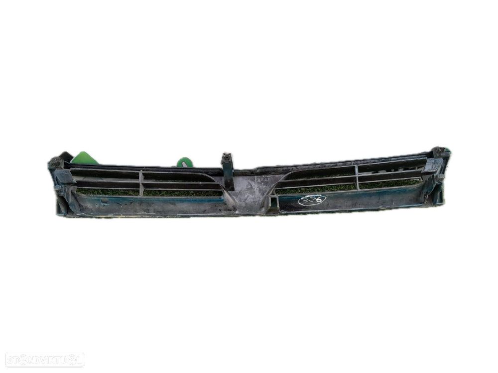 Grelha Frente / Frontal Mitsubishi Lancer Vi (Cj_, Cp_) - 2