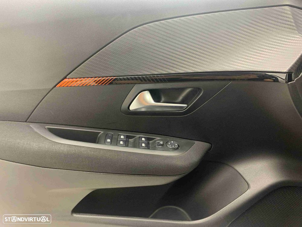 Peugeot 208 1.2 PureTech Active Pack - 11