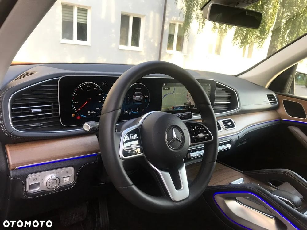 Mercedes-Benz GLE - 25
