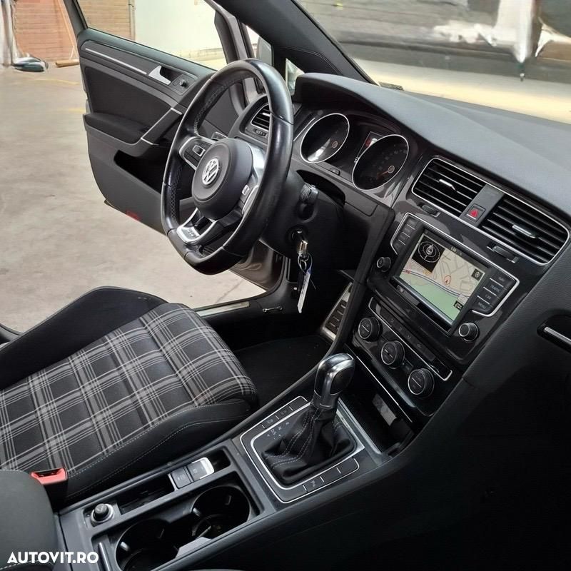 VOLKSWAGEN Golf 2015 — imagine 30