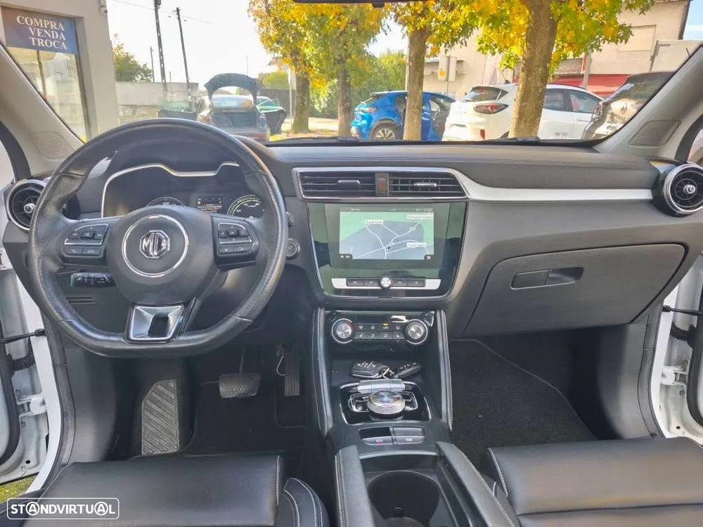 MG ZS EV Luxury - 20