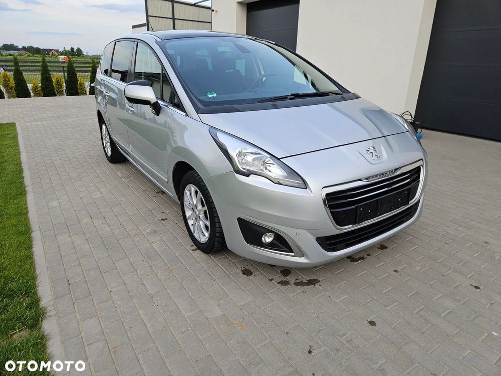 Peugeot 5008 e-HDI FAP 115 EGS6 Stop&Start Allure - 1