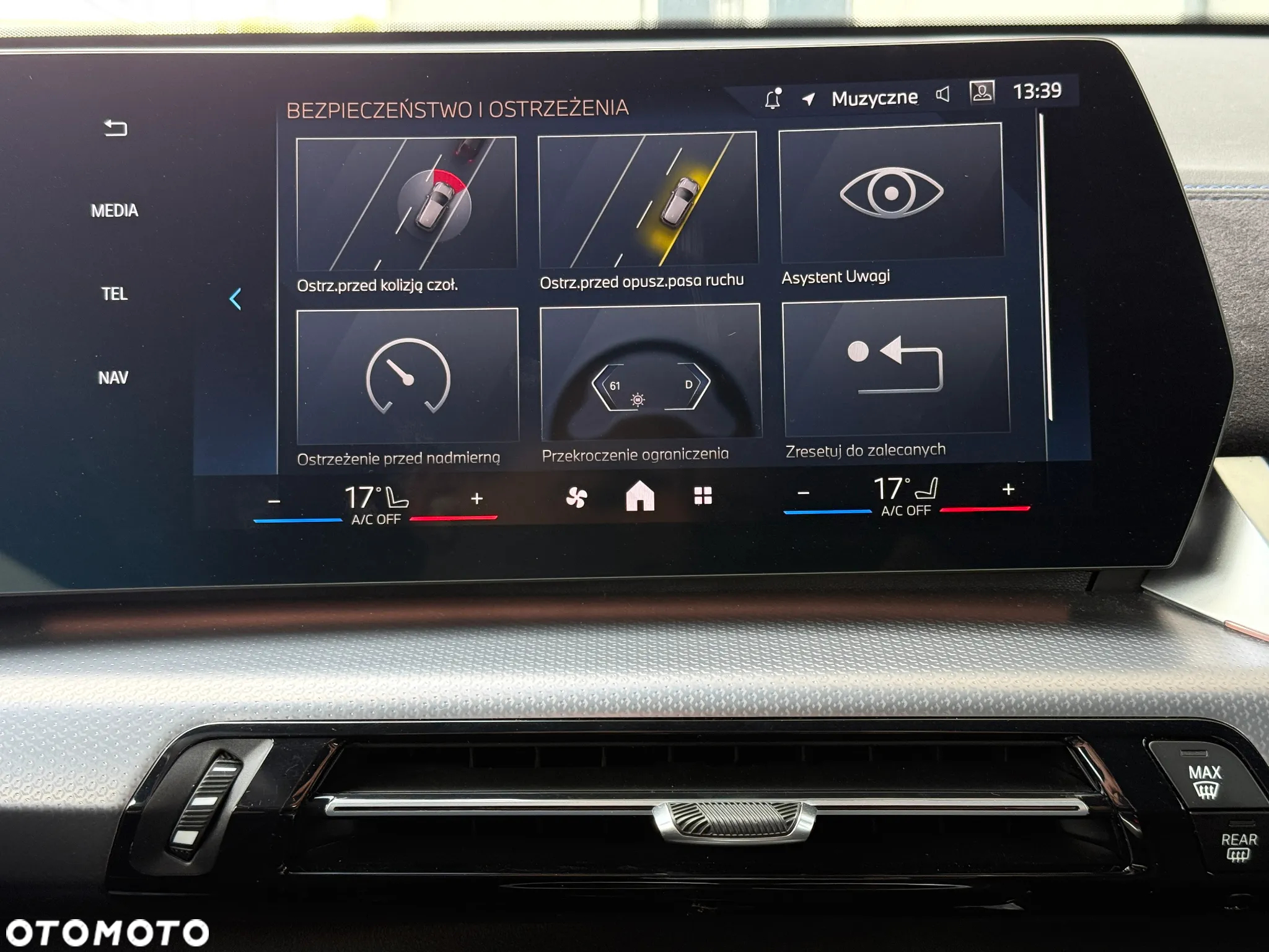 BMW iX2 eDrive20 66.5kWh - 27