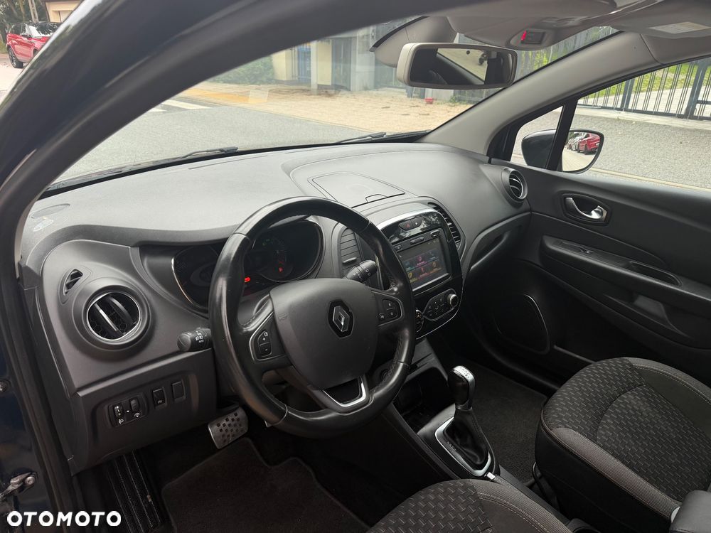 Renault Captur - 21
