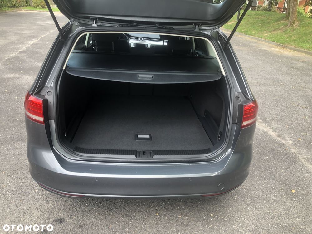 Volkswagen Passat Variant 1.6 TDI (BlueMotion Technology) Comfortline - 12