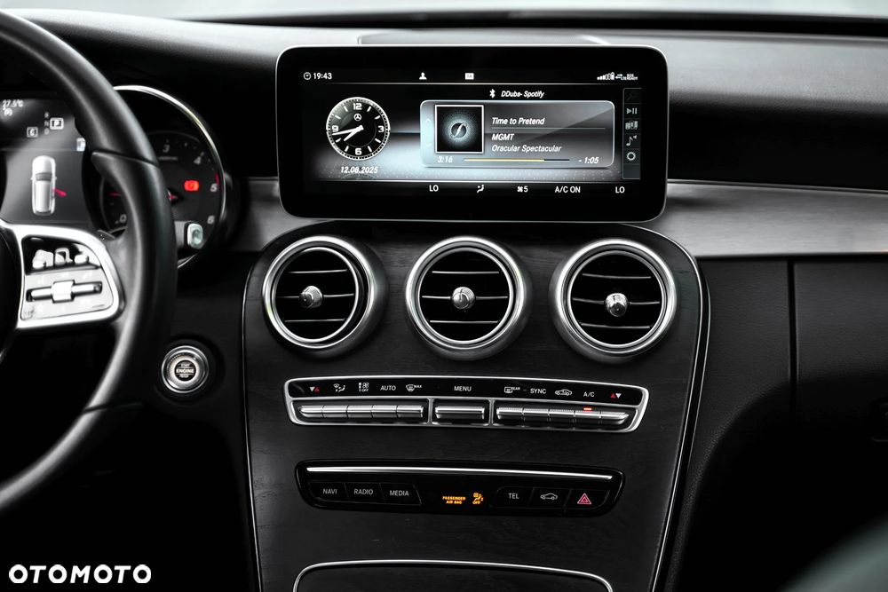 Mercedes-Benz Klasa C 200 d T 9G-TRONIC Avantgarde - 26