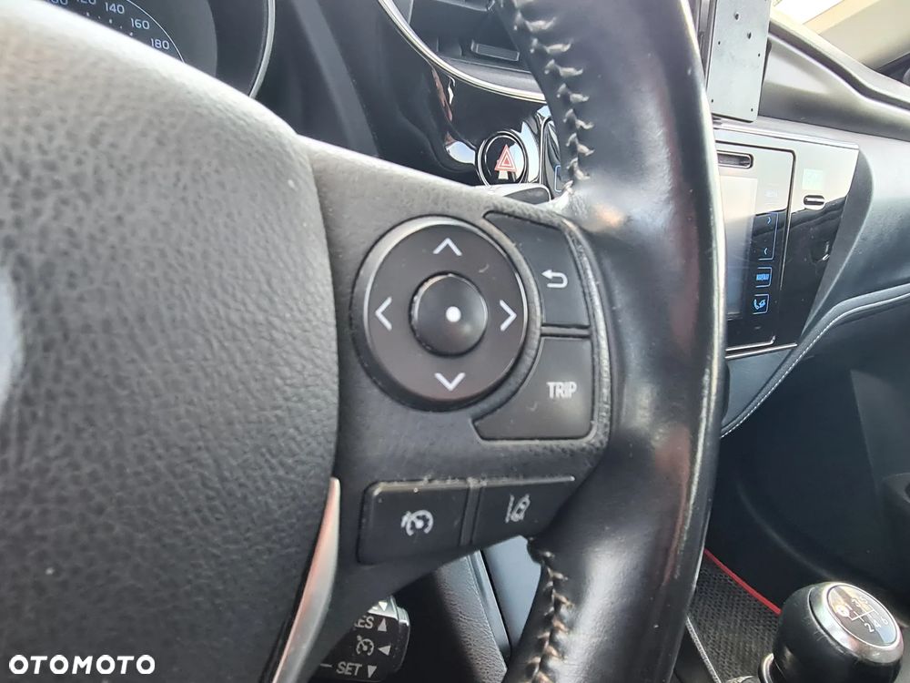 Toyota Auris - 27