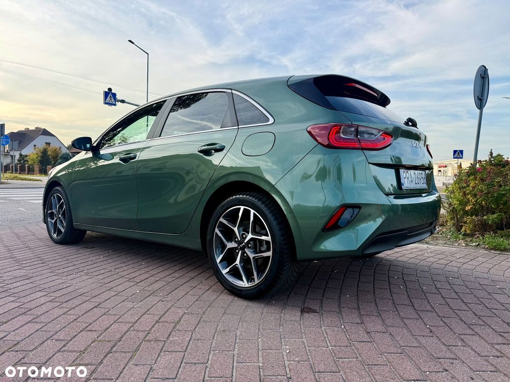 Kia Ceed 1.5 T-GDI DCT7 OPF Platinum - 30