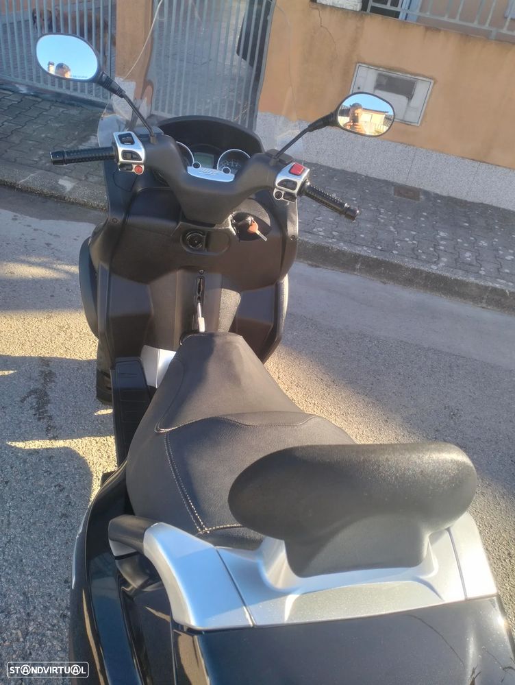 Piaggio MP3 RST - 5