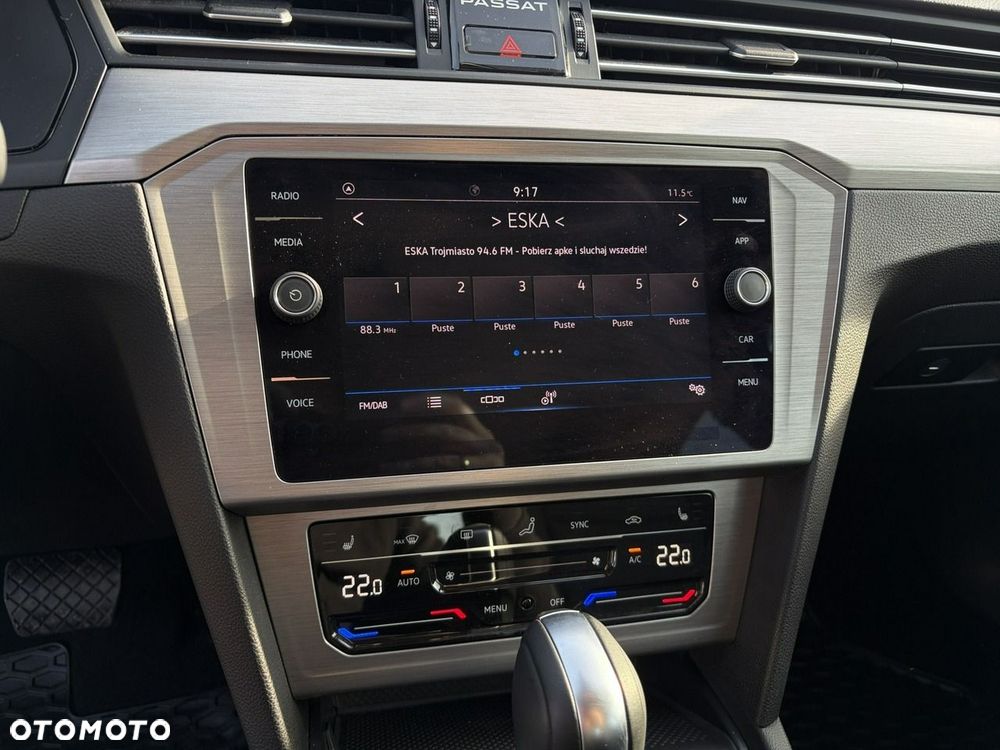 Volkswagen Passat 1.5 TSI EVO Essence DSG - 17