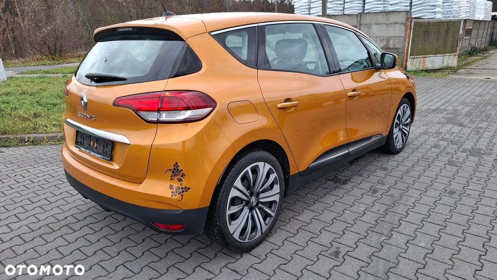 Renault Scenic ENERGY TCe 130 INTENS - 5