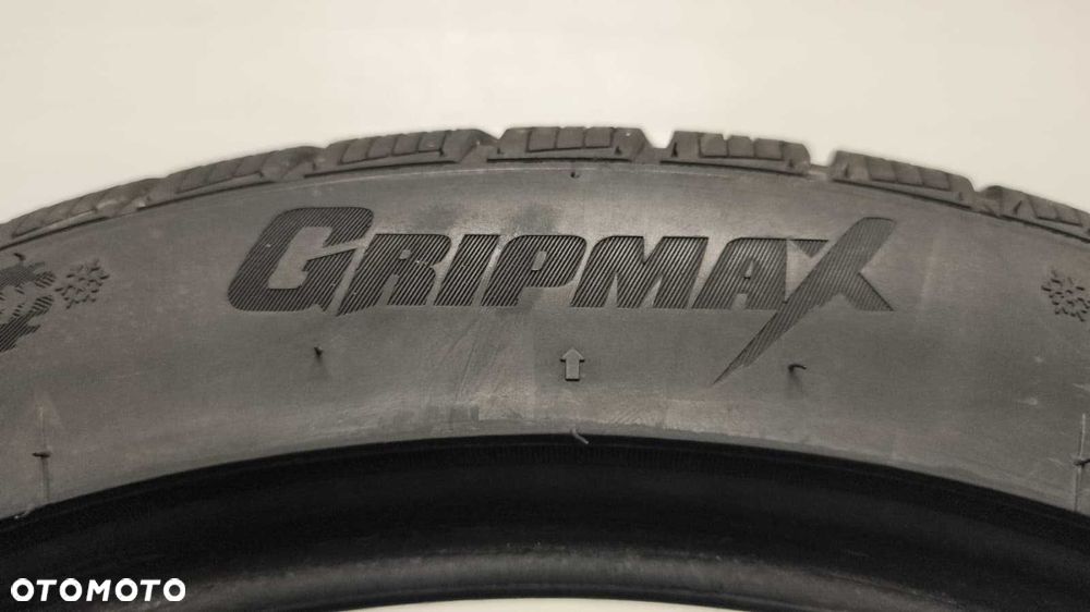 4 sztuki opony zima 215/45/18 GRIPMAX SURE GRIP PRO 93V XL (OL768/OH) - 4