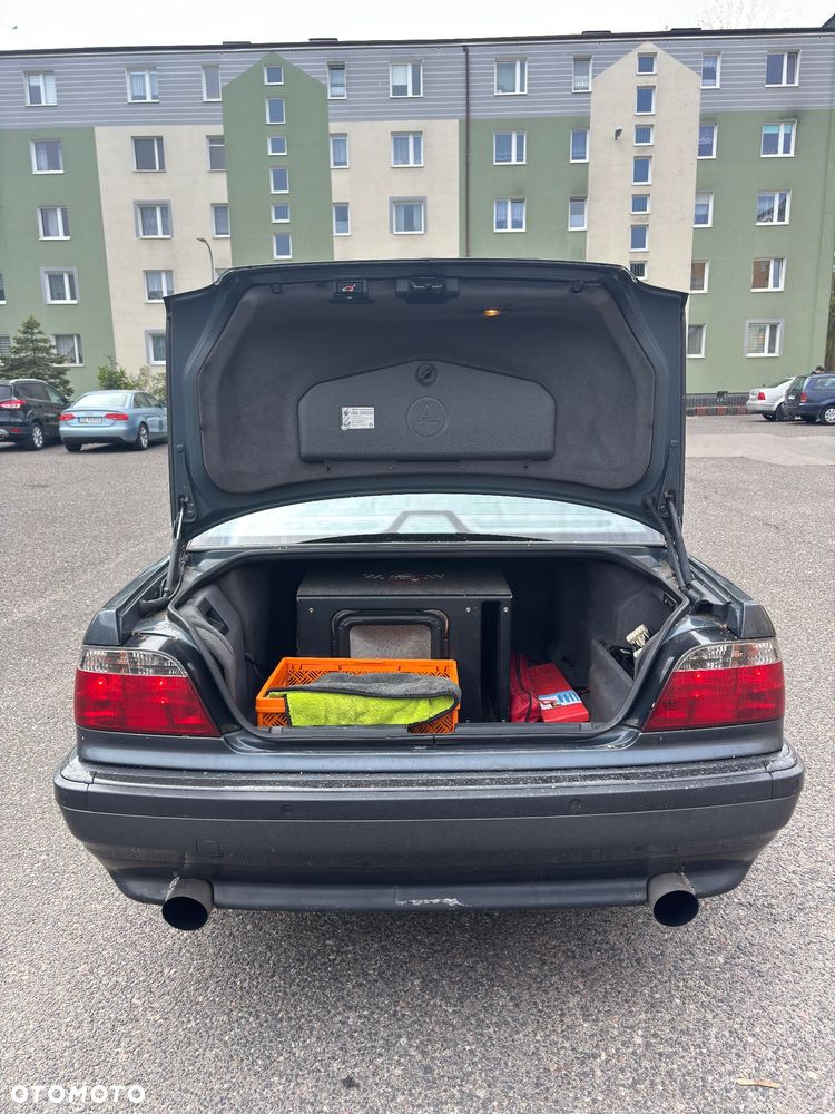 BMW Seria 7 - 6