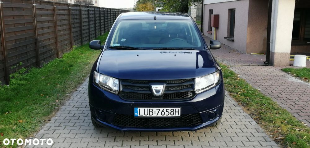 Dacia Logan 1.2 16V Ambiance - 8