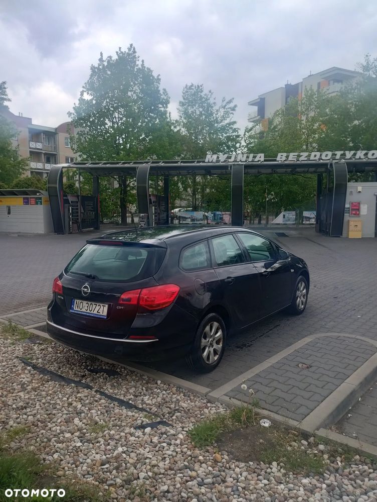 Opel Astra 1.6 CDTI Enjoy - 2