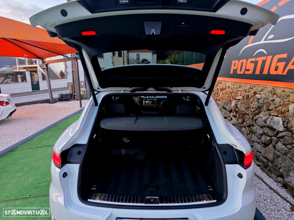 Porsche Cayenne E-Hybrid Tiptronic S Platinum Edition - 36