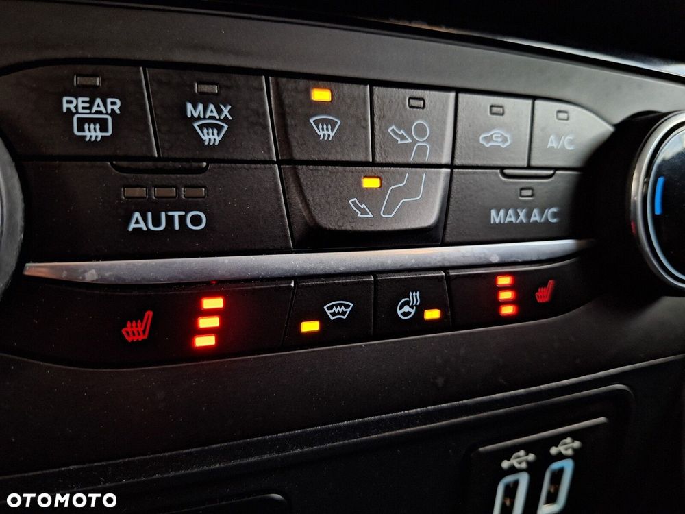 Ford EcoSport 1.0 EcoBoost Titanium ASS - 27