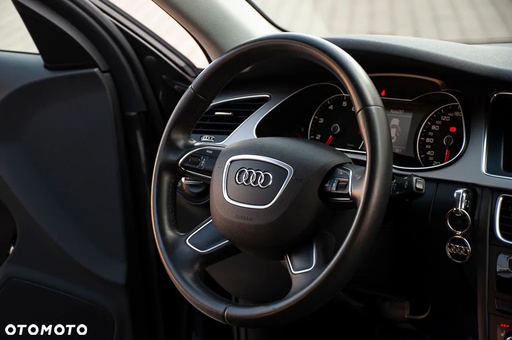 Audi A4 Limousine 1.8 TFSI S line Sportpaket - 29