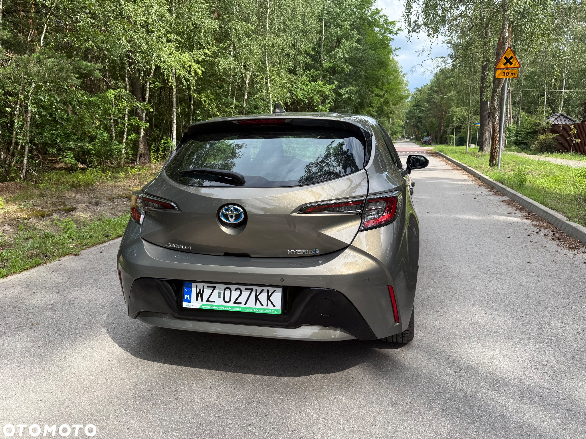 Toyota Corolla 1.8 Hybrid Comfort - 12