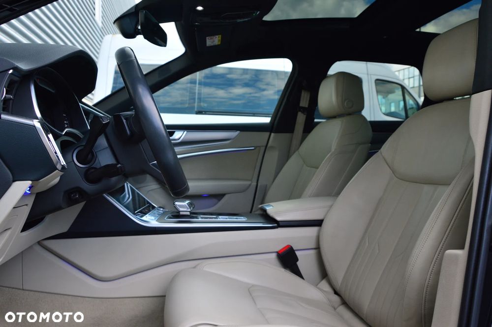 Audi A6 Avant 40 TDI quattro S tronic S line - 14