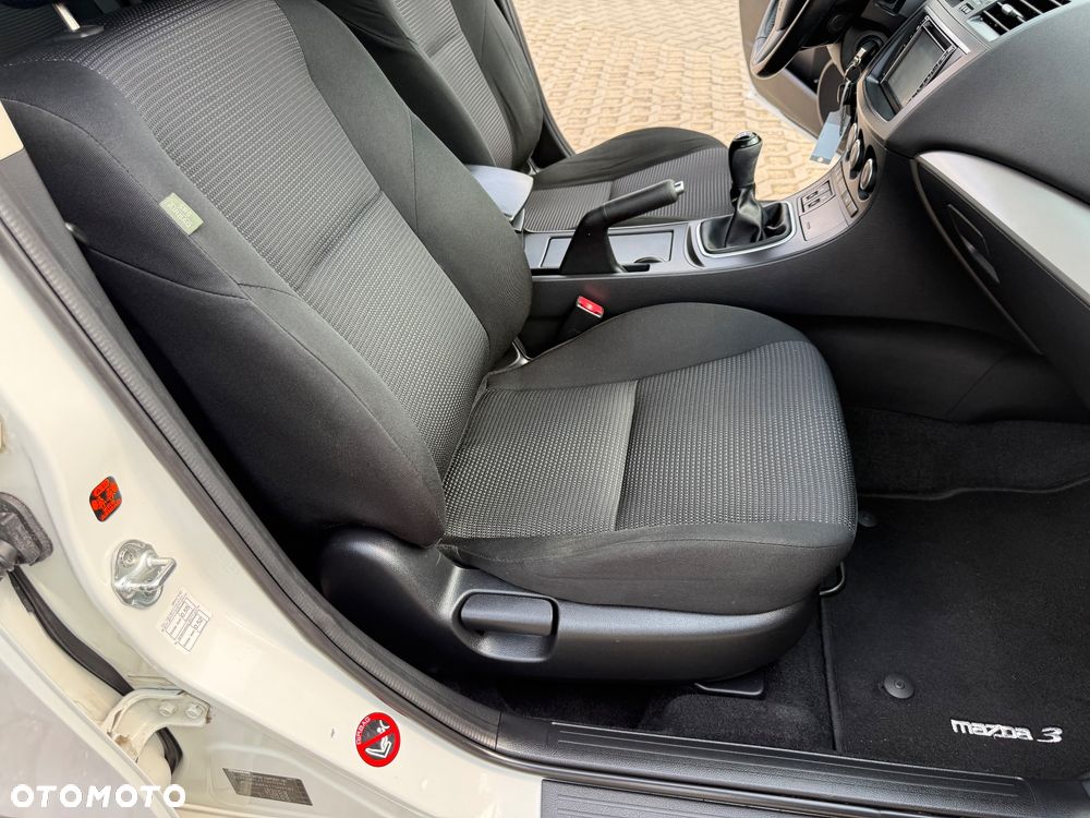 Mazda 3 1.6 MZ-CD DPF Center-Line - 17
