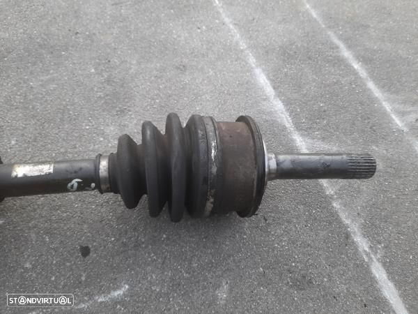 Transmissao Frente Dto Kia Sportage (K00) - 3