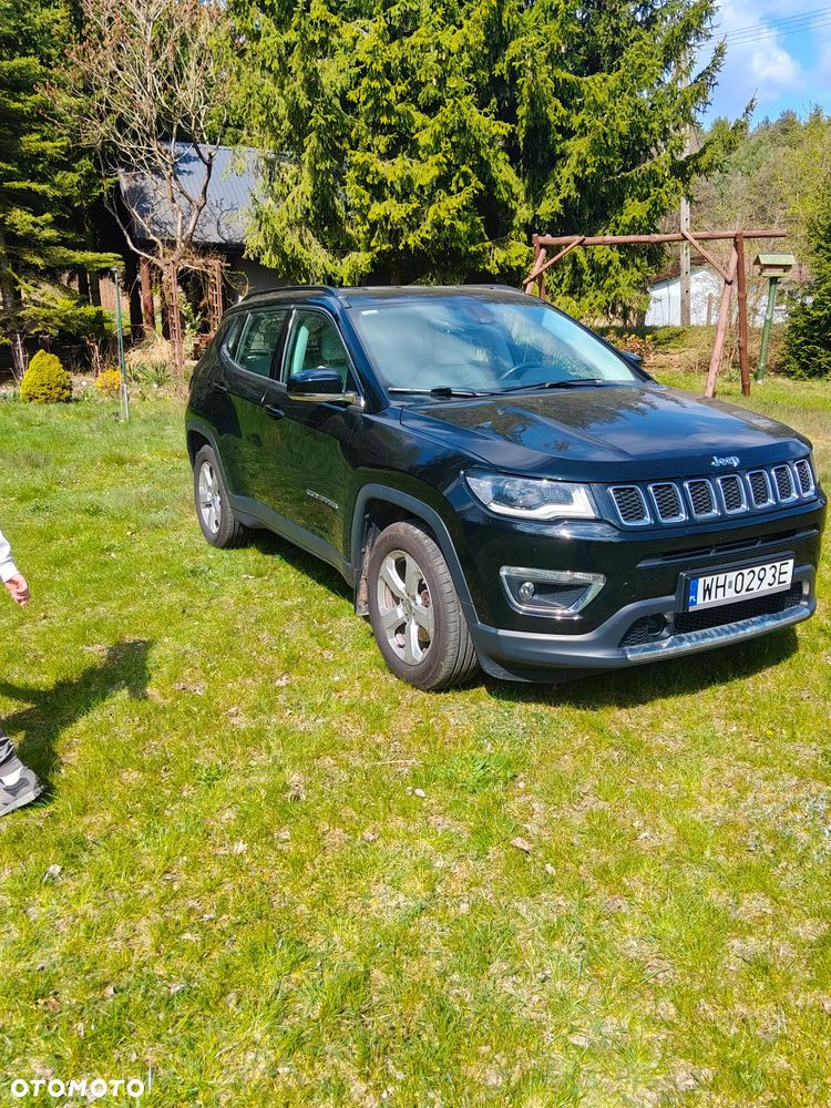 Jeep Compass - 1