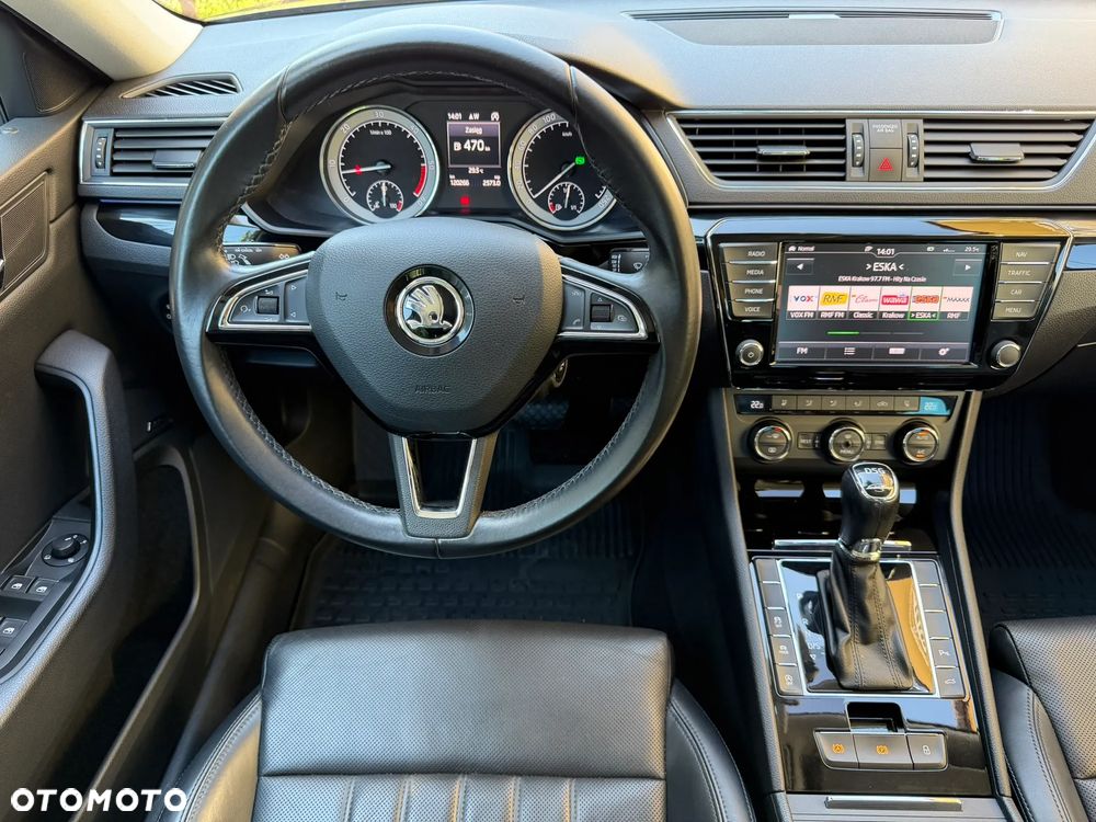 Skoda Superb 2.0 TDI L&K DSG - 11