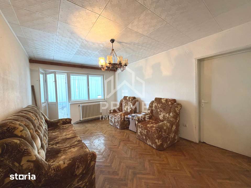 Apartament cu 2 camere, 49 utili, renovabil - Cugir — fotografia 1